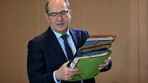Dobrindt offen für Gespräche mit Linken über Richterwahl
