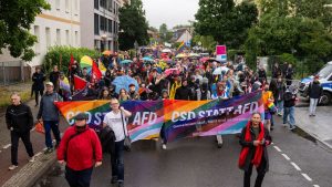 Christopher Street Day: Polizei begleitet CSDs - Keine Störungen durch Gegendemo