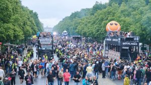 "Rave The Planet": Polizei: "störungsarme und friedliche" Techno-Parade