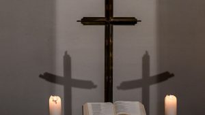 Kirche: Erzbistum zahlt Hunderttausende an Missbrauchsopfer