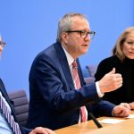 Initiative "handlungsfähiger Staat" fordert in 35 Maßnahmen umfassende Reformen
