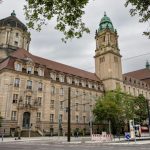 Angriff an Alexanderplatz: Berliner Polizist zu Bewährungsstrafe verurteilt