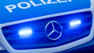 Unfälle: Drei Schwerverletzte bei Zusammenstoß auf Seitenstreifen