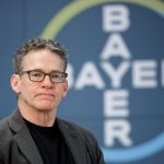 Agrarchemie und Pharma: Bayer-Chef bekommt Vertrag verlängert