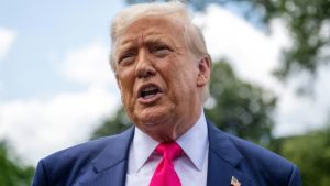 Epstein-Skandal: Trump nennt enttäuschte Anhänger "dumm" und "Schwächlinge"