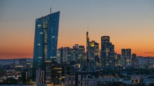 Bundesbank berichtet: Zahl der Bankfilialen schrumpft schneller