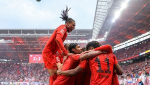 Fußball-Bundesliga: Live am Schiedsrichter: Das ändert sich zur neuen Saison