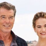 Lily James über Pierce Brosnan: "Er ist einer der wahren Gentlemen"