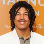 Henry Samuel: Er unterschreibt bei Modelagentur