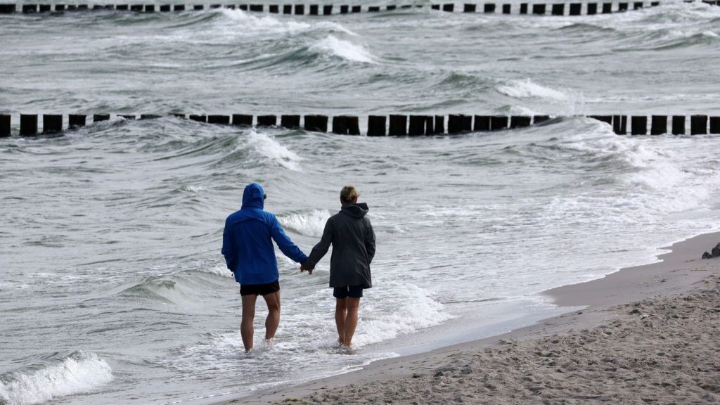 Wetter in MV: Regen, Gewitter und Sonne - der Sommer zeigt sich launisch