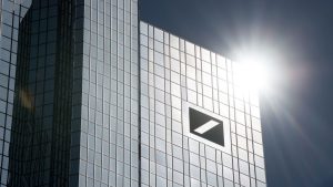 Bargeldversorgung: Deutsche Bank schließt Modernisierung von Geldautomaten ab