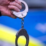 Leinfelden-Echterdingen: Mann greift Taxifahrer an, wählt Notruf, flieht