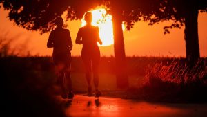 Wetter: Sonniger Freitag - Am Wochenende drohen Unwetter