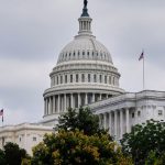 Auf Trumps Wunsch: US-Kongress beschließt Streichung von Staatsgeld für Medien