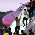 Venezolaner nach Gefangenenaustausch mit den USA aus El Salvador in Heimat geflogen