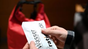 Gesellschaft: DRK: Vier Millionen Menschen für Katastrophenfall schulen
