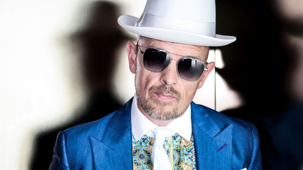 Musiker und Synchronsprecher: Jan Delay schreibt Ideen nur ins Notizbuch - immer mit Kuli