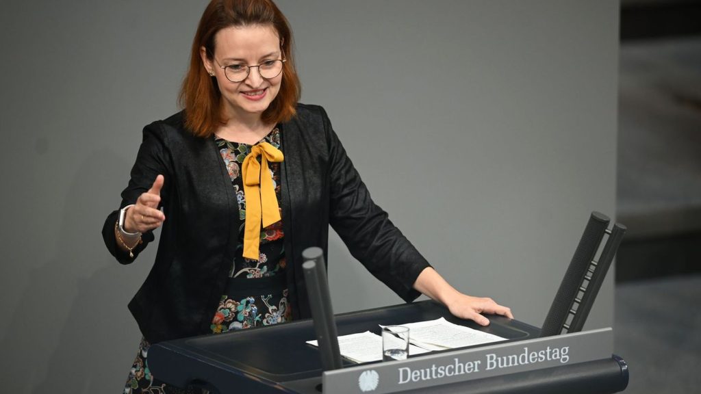 Unions-Fraktionsvize: CDU-Politikerin nach Tod der Tochter: Leben ist ein anderes