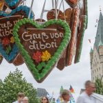 Großes Volksfest: Kirche, Kirmes, Kultur: Libori-Fest in Paderborn am Start