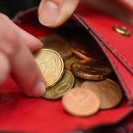 Lohngefälle: Knapp fünf Millionen Menschen verdienen unter 2.750 Euro