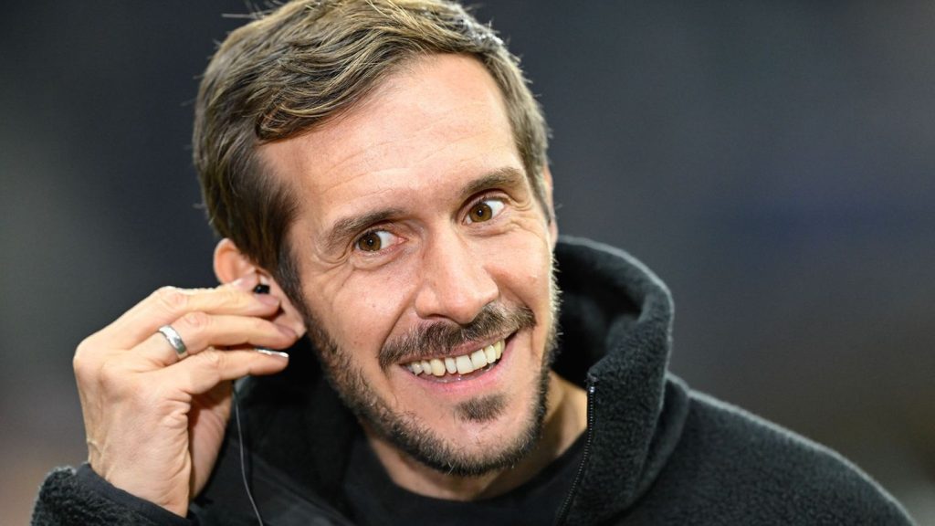 Fußball-Bundesliga: "Beeindruckend gut": Freiburg verlängert mit Schuster