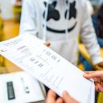 Schuljahresende: Unglücklich mit den Noten? Zeugnistelefon ist geschaltet