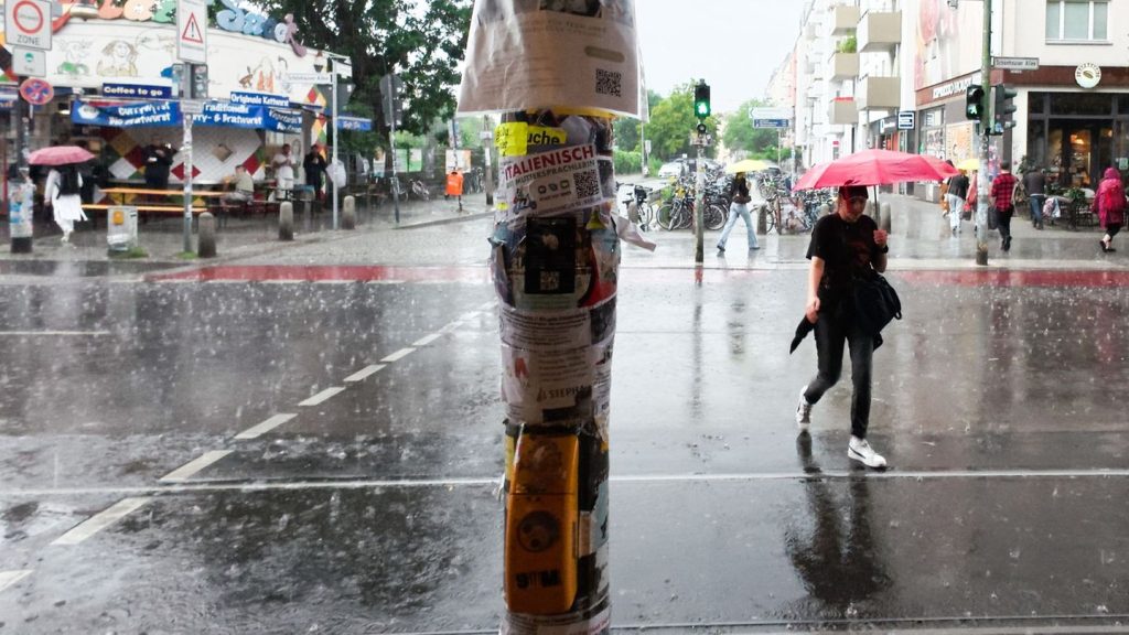 Wetter: "Es wird verdammt nass" - Warnung vor Schauern und Gewittern