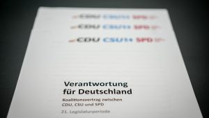 Koalition: Paragraf 218: Schwarz-Rot debattiert über Koalitionsvertrag