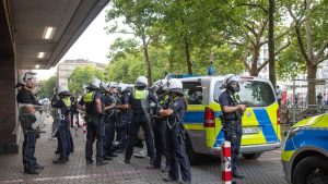 Polizei: Festnahmen nach Massenschlägerei am Hauptbahnhof Düsseldorf