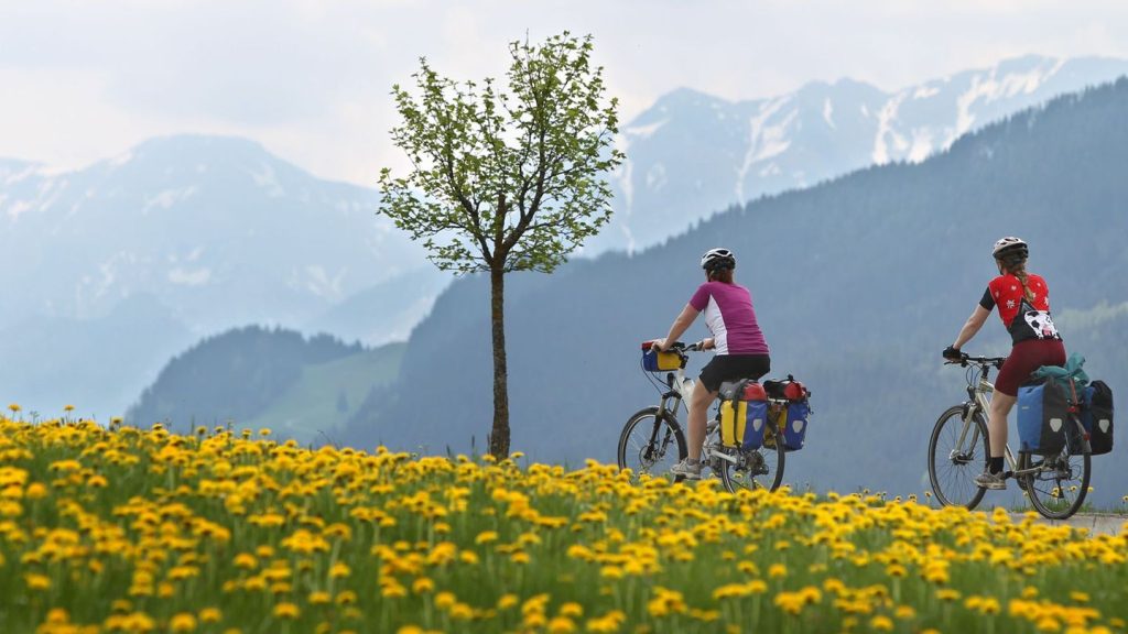 Bergsport: E-Bike am Berg: Arzt sieht mehr Unfälle und ältere Patienten