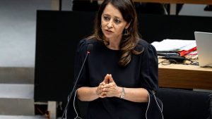 Debatte über AfD: Justizsenatorin sieht bundesweites AfD-Verbot skeptisch