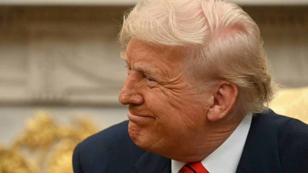 "Ablenkung von Epstein-Akten"? - Trump teilt Fakevideo mit Festnahme Obamas