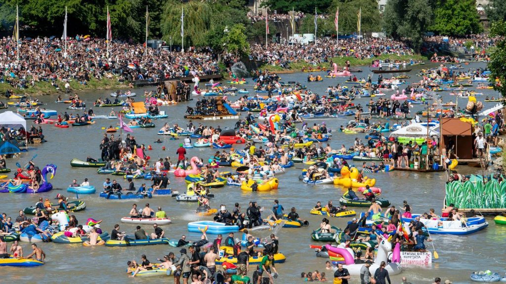 Feste: Tausende feiern beim "Nabada" auf der Donau