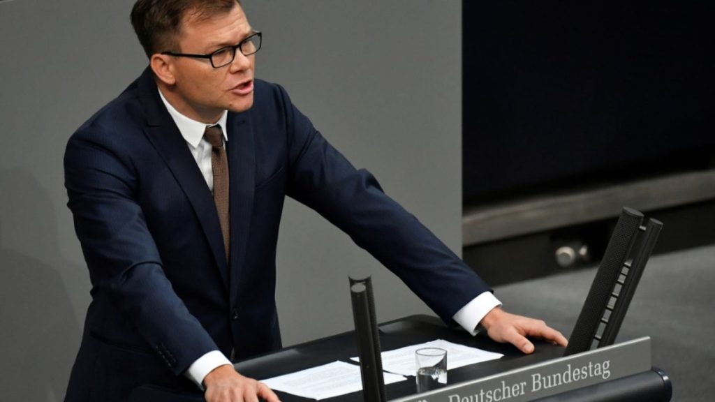 Schneider erwartet Festhalten von Merz an Klimazielen