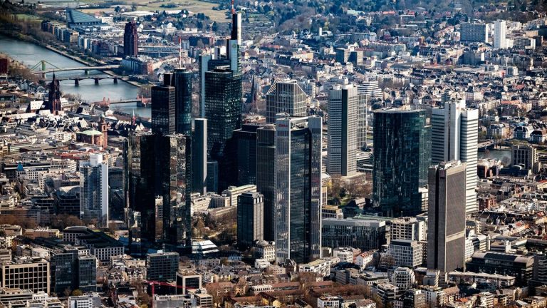 Steuerskandal: Cum-Cum: Finanzministerium sieht Schaden von 7,5 Milliarden