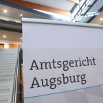 Prozess gegen Eltern: Eltern sollen Sohn eingesperrt und gefesselt haben