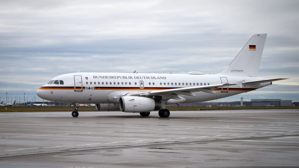 Panne am Flugzeug: Regierungsflieger musste unplanmäßig in Leipzig landen