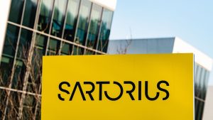 Laborausrüster: Sartorius legt zu - "Es geht weiter bergauf"