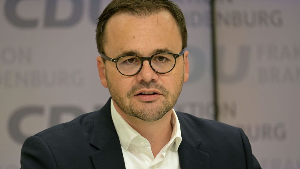 Lehrerstellen: CDU hält mehr Geld für Vertretungslehrer für nötig