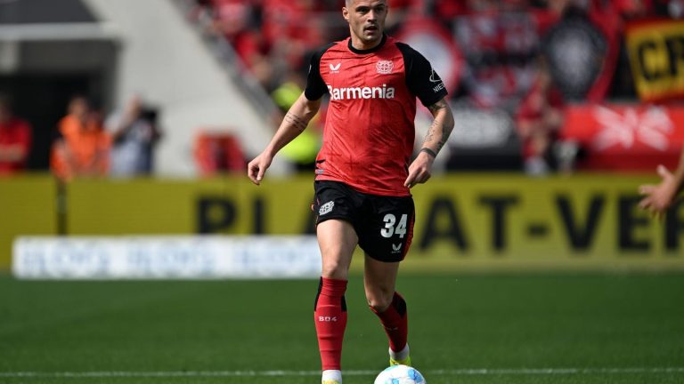 Transfers: Bericht: Leverkusen-Trainer will Xhaka nicht ziehen lassen