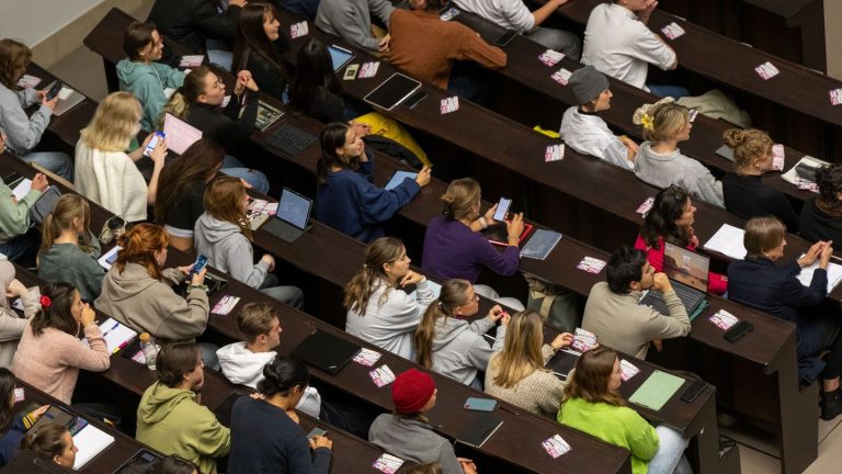 Hochschulfinanzierung: Hochschulen und Verwaltung einigen sich auf neue Verträge