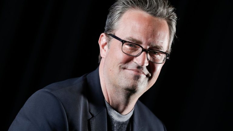 Drogentod im Pool: Nach Tod von Matthew Perry: Arzt bekennt sich schuldig