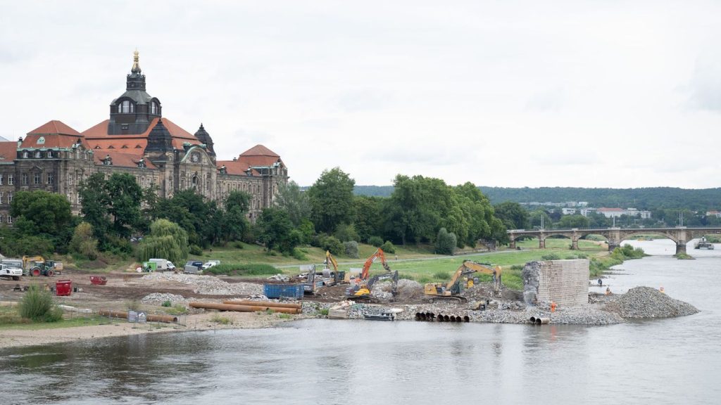 Fortschritt: Abriss der Carolabrücke in den letzten Zügen