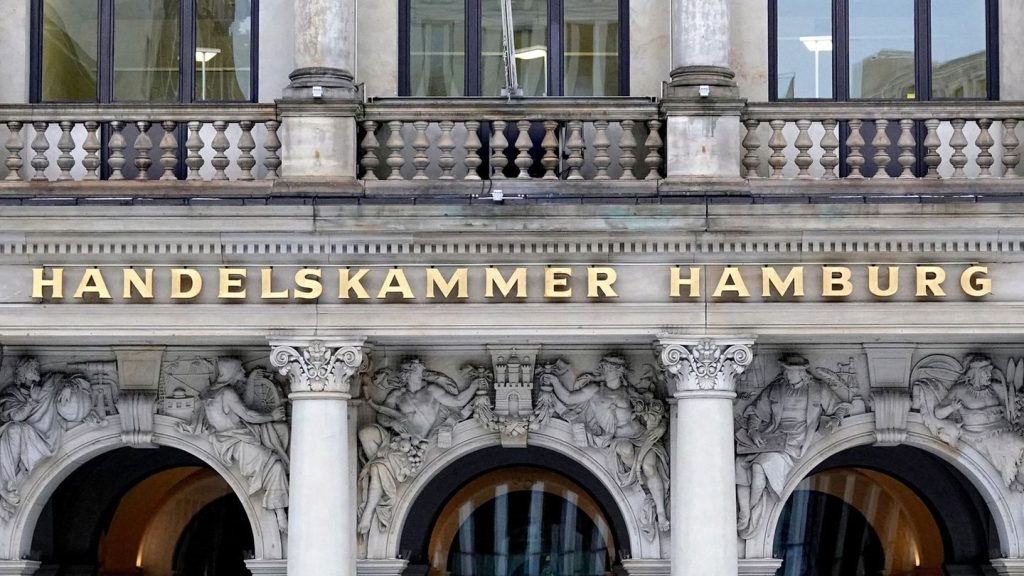 Konjunktur: Stimmung der Hamburger Wirtschaft hat sich etwas gebessert
