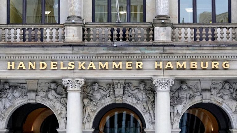 Konjunktur: Stimmung der Hamburger Wirtschaft hat sich etwas gebessert