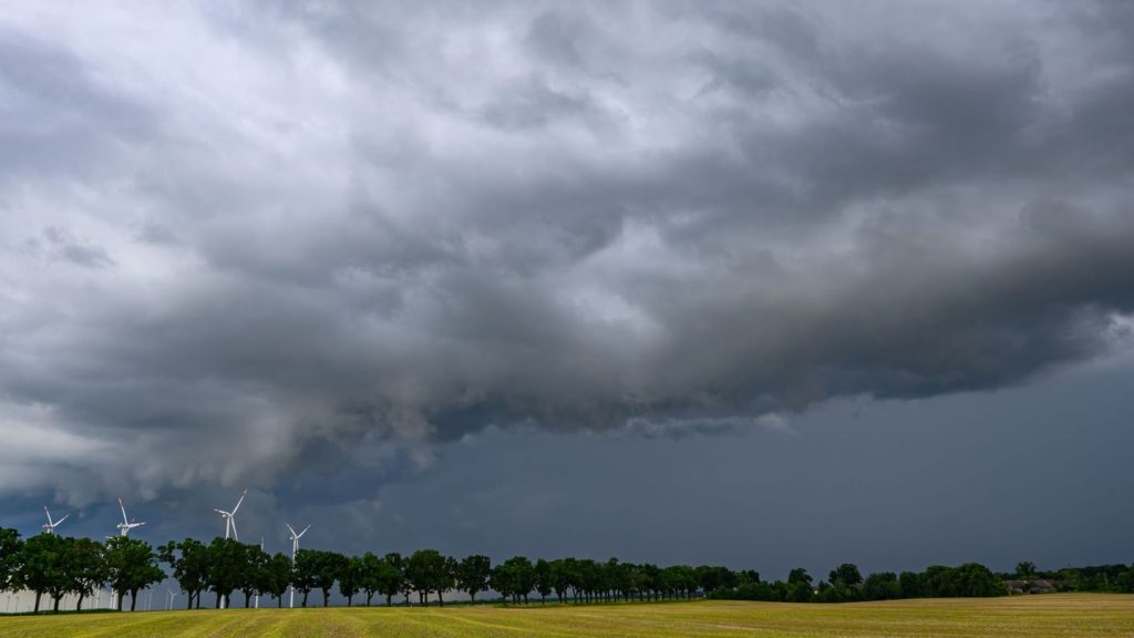 Wetteraussichten: Schauer und Gewitter in Dauerschleife