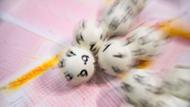 Glücksspiel: Millionen-Gewinn für Lotto-Spieler in MV