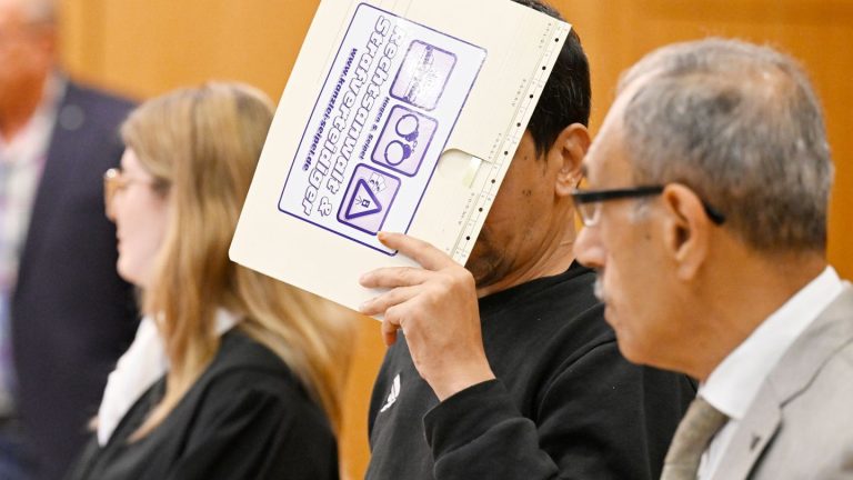 Flüchtlingsunterkunft: Sachverständige sprechen im Prozess wegen versuchten Mordes