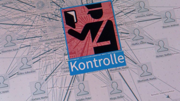 Kritik von Datenschützern: Verfassungsbeschwerde gegen Regeln für Polizei-Software