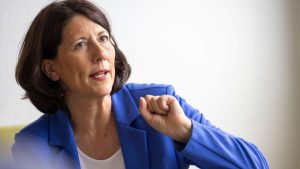Wirtschaftspolitik: Schmitt vermisst klare Signale von Kanzler Merz